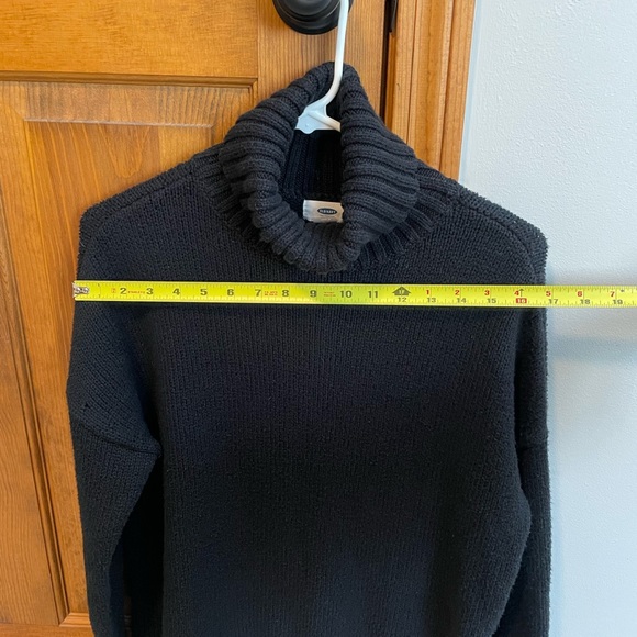 Turtleneck sweater - Picture 10 of 10